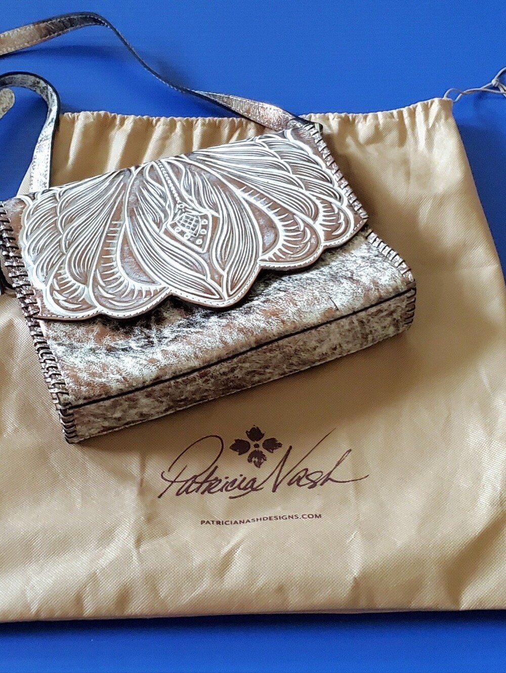 Patricia Nash Large Tooled Leather Crossbody Bag With Dust Bag